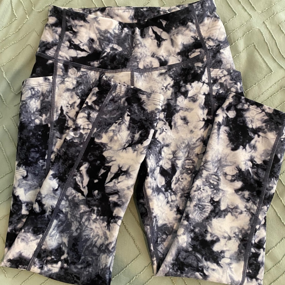 Athletic Works Womens Workout Capri Leggings